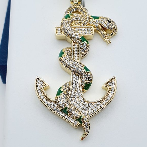 "14K Gold Plated Cubic Zircon Pendant,  EVBRS658 - Picture 3 of 10